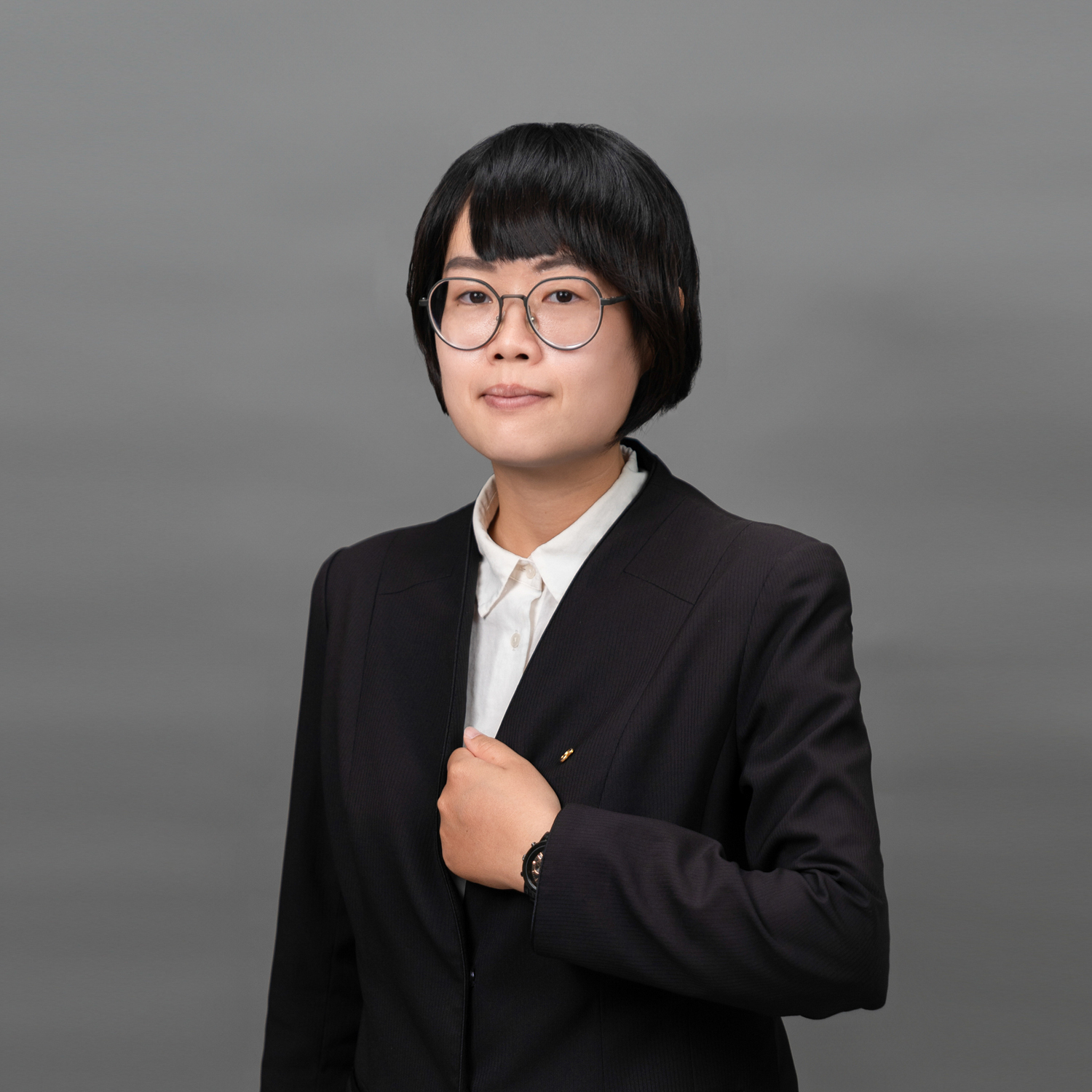 國寶曾擷穎 禮儀人員